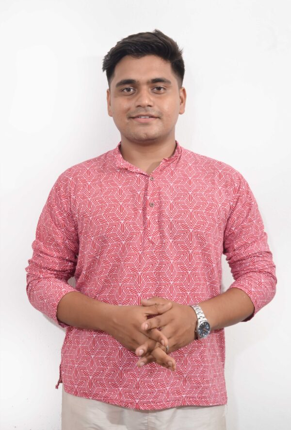 Red Triad Cotton Men’s Short Kurta - Image 2